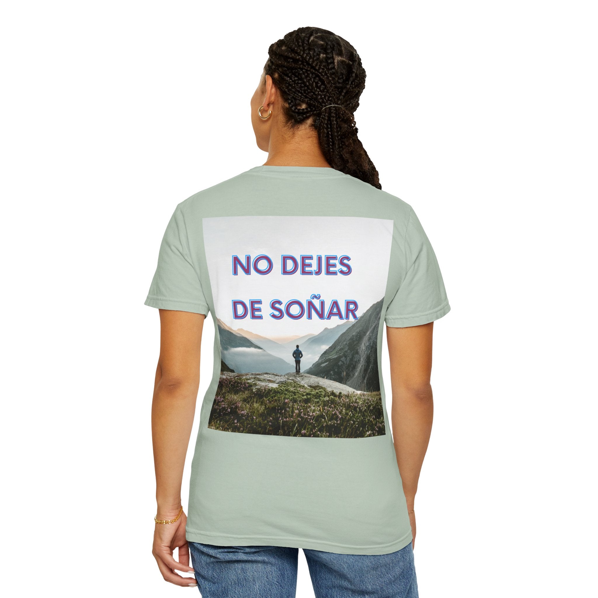 Inspirational Unisex T-Shirt | No Dejes de Soñar | Gift for Dreamers, Casual Wear, Motivational Quote, Life Goals, Dreamer Apparel