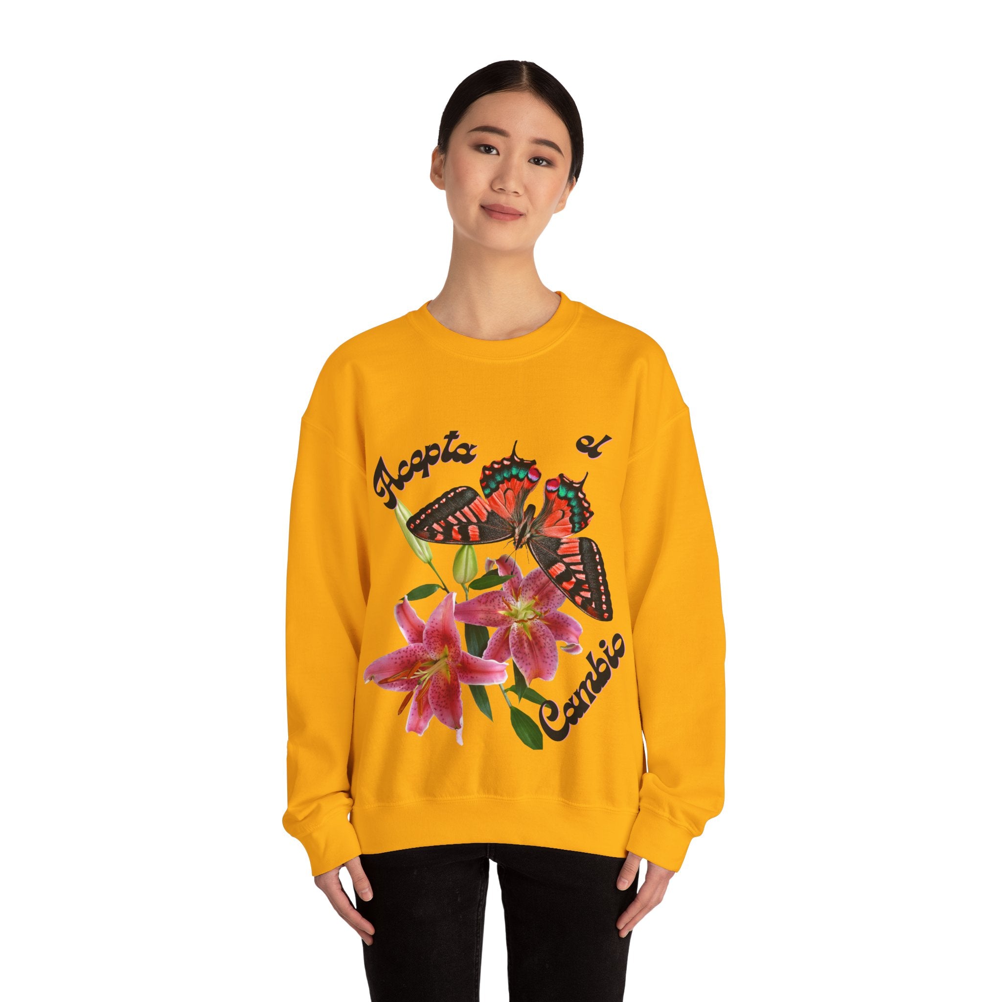 Butterfly & Floral Crewneck Sweatshirt - Accepta el Cambio, Cozy Fall Sweater, Gift for Nature Lovers, Inspirational Apparel, Unisex Fashion