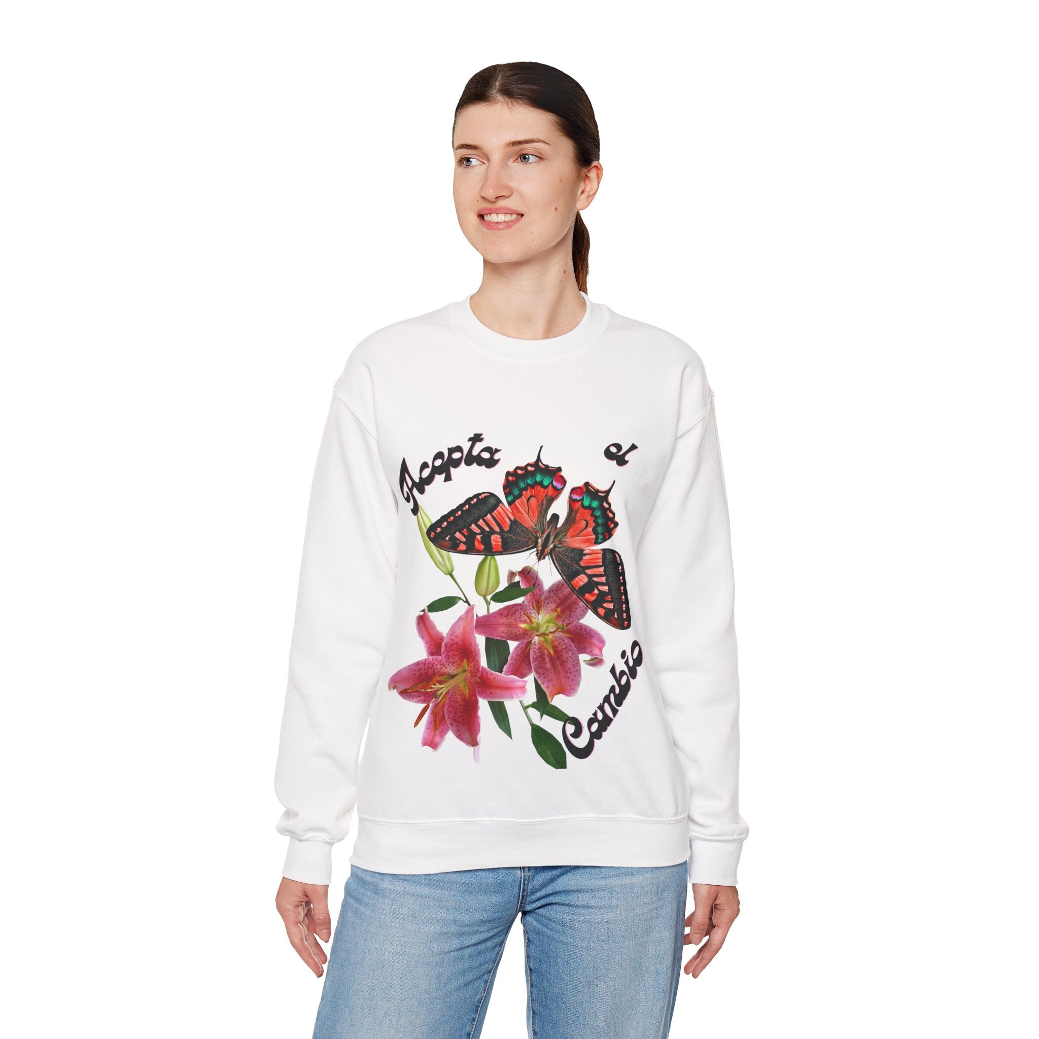 Butterfly & Floral Crewneck Sweatshirt - Accepta el Cambio, Cozy Fall Sweater, Gift for Nature Lovers, Inspirational Apparel, Unisex Fashion