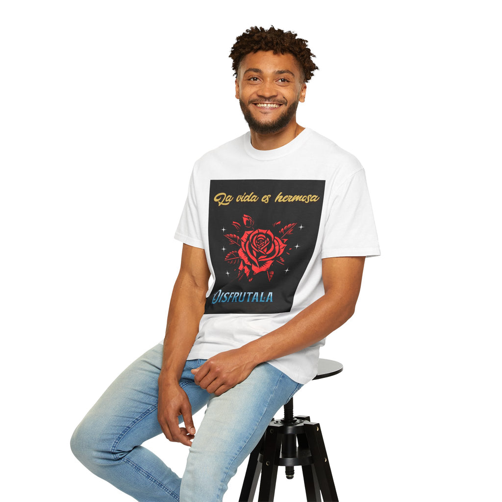 Vibrant Graphic Tee - 'La Vida es Hermosa' Rose Design, Unisex Cotton T-shirt, Gift for Friends, Positive Vibes, Casual Wear, Summer Style