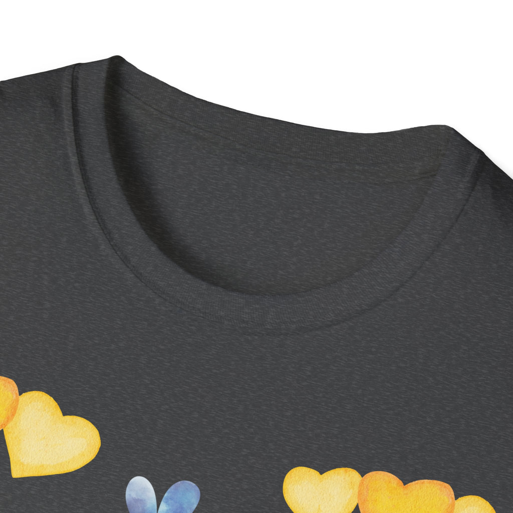 Cute Baby Elephant & Bee Tee — Kids Animal Graphic T-Shirt
