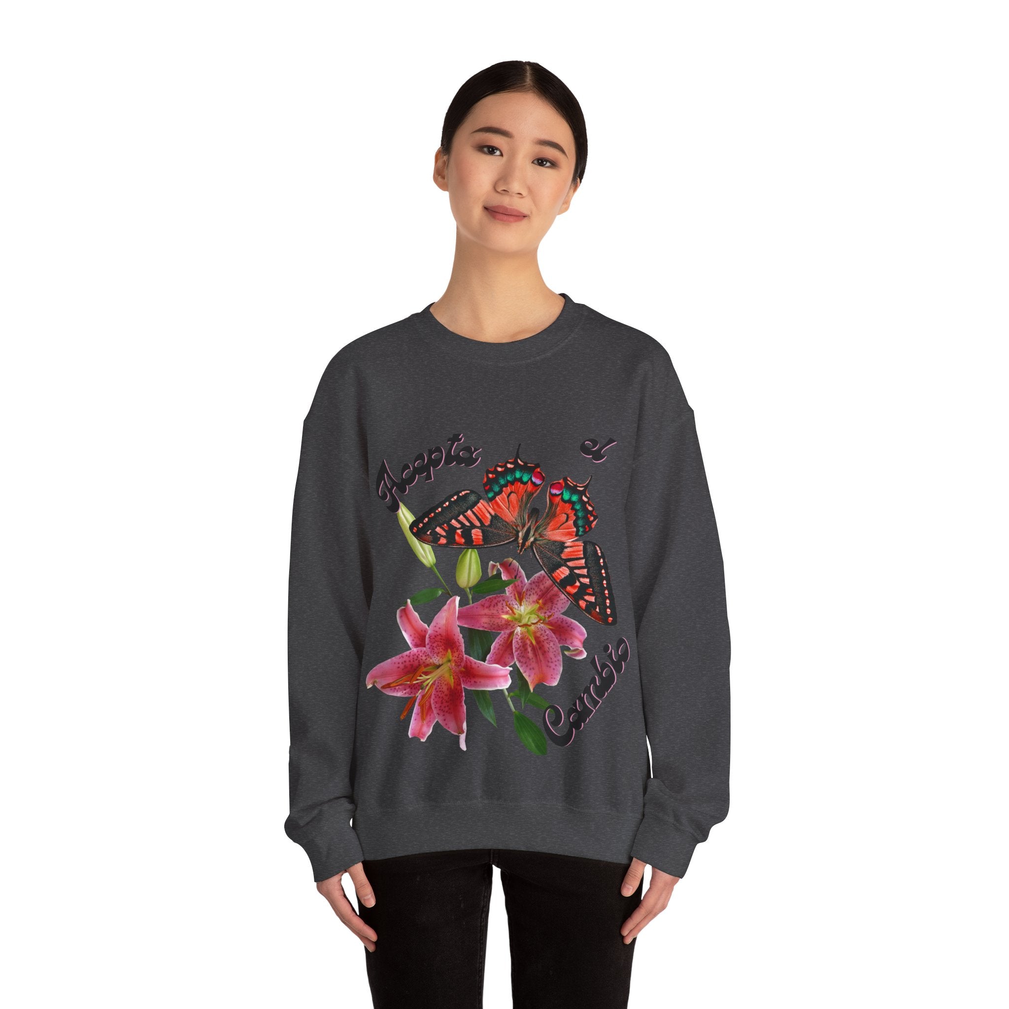 Butterfly & Floral Crewneck Sweatshirt - Accepta el Cambio, Cozy Fall Sweater, Gift for Nature Lovers, Inspirational Apparel, Unisex Fashion