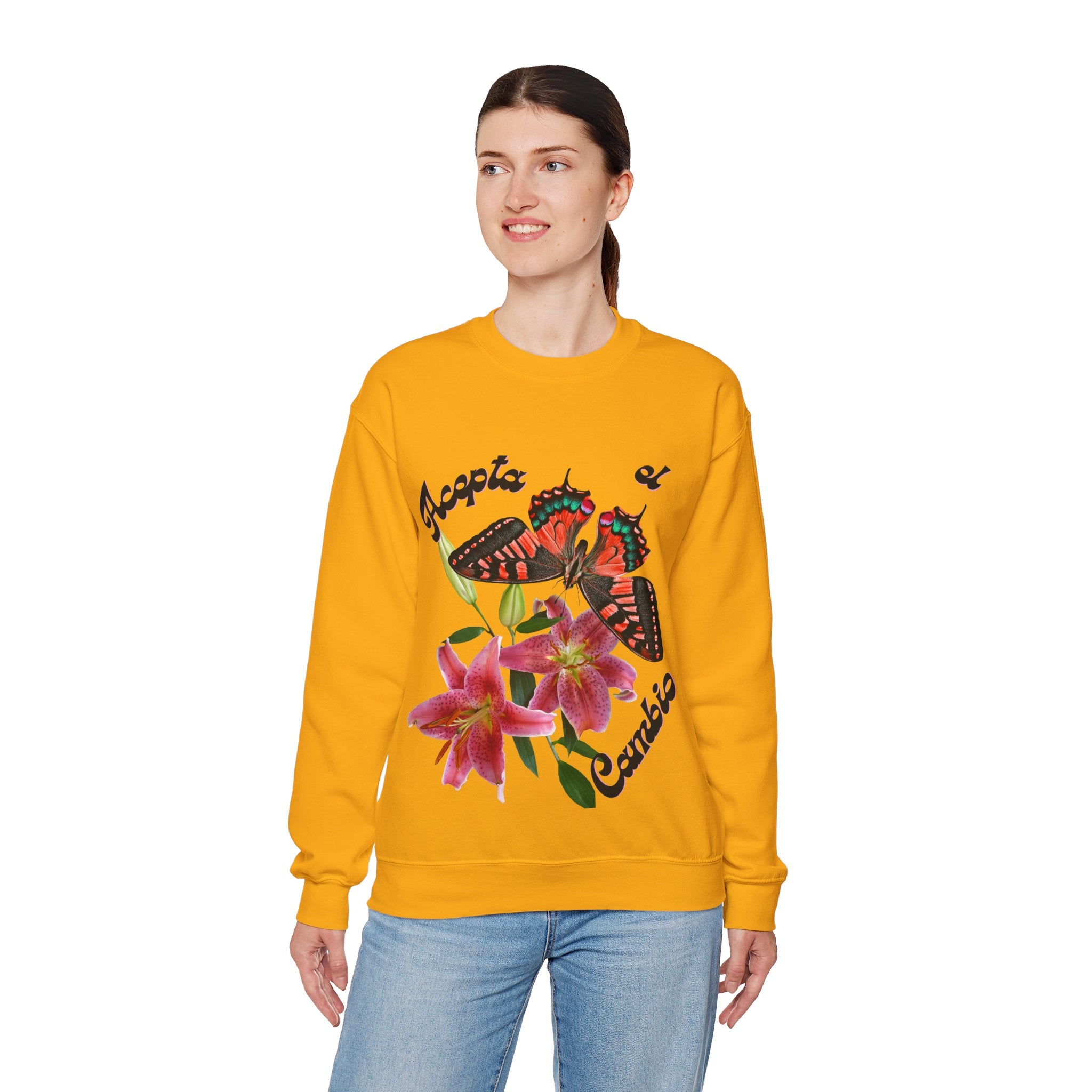 Butterfly & Floral Crewneck Sweatshirt - Accepta el Cambio, Cozy Fall Sweater, Gift for Nature Lovers, Inspirational Apparel, Unisex Fashion