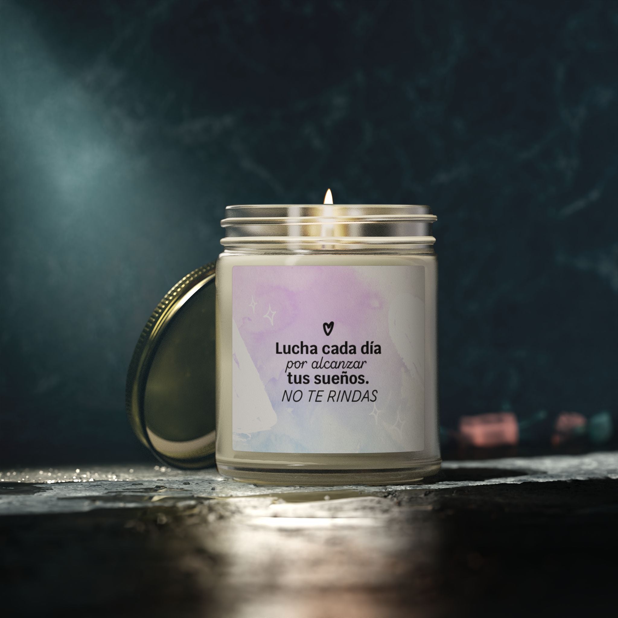 Motivational Spanish Scented Candle — Coconut Apricot (4oz/9oz) — "Lucha cada día... NO TE RINDAS"