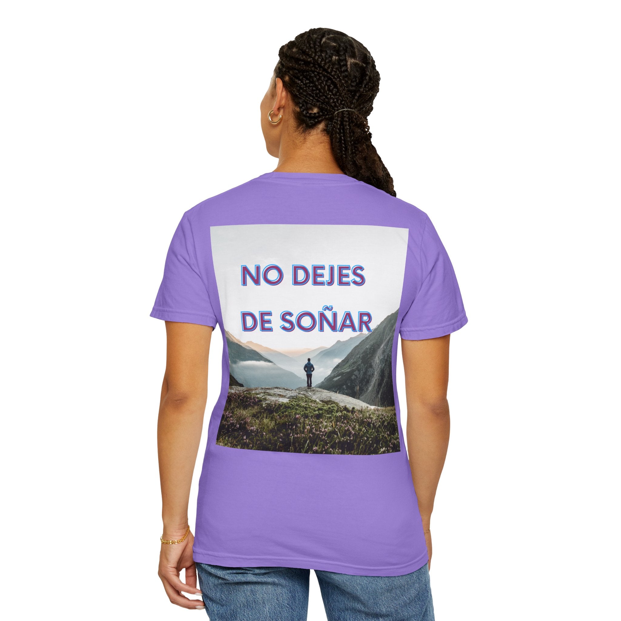 Inspirational Unisex T-Shirt | No Dejes de Soñar | Gift for Dreamers, Casual Wear, Motivational Quote, Life Goals, Dreamer Apparel